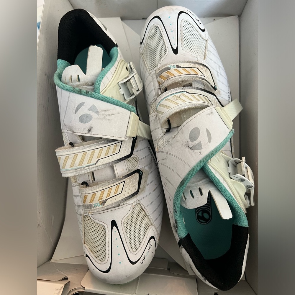 Bontrager Bike Shoes and Walkable Plates